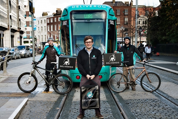 Deliveroo Launches Alcohol Delivery Service In Ireland General News For Ireland Food And Drink Ireland